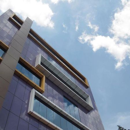 Hotel Alma Jakarta Exteriör bild